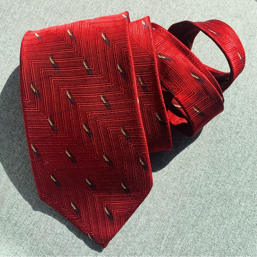 Bill Blass Silk Tie Necktie Red Crimson Abstract Office Formal Wedding Gift Dad